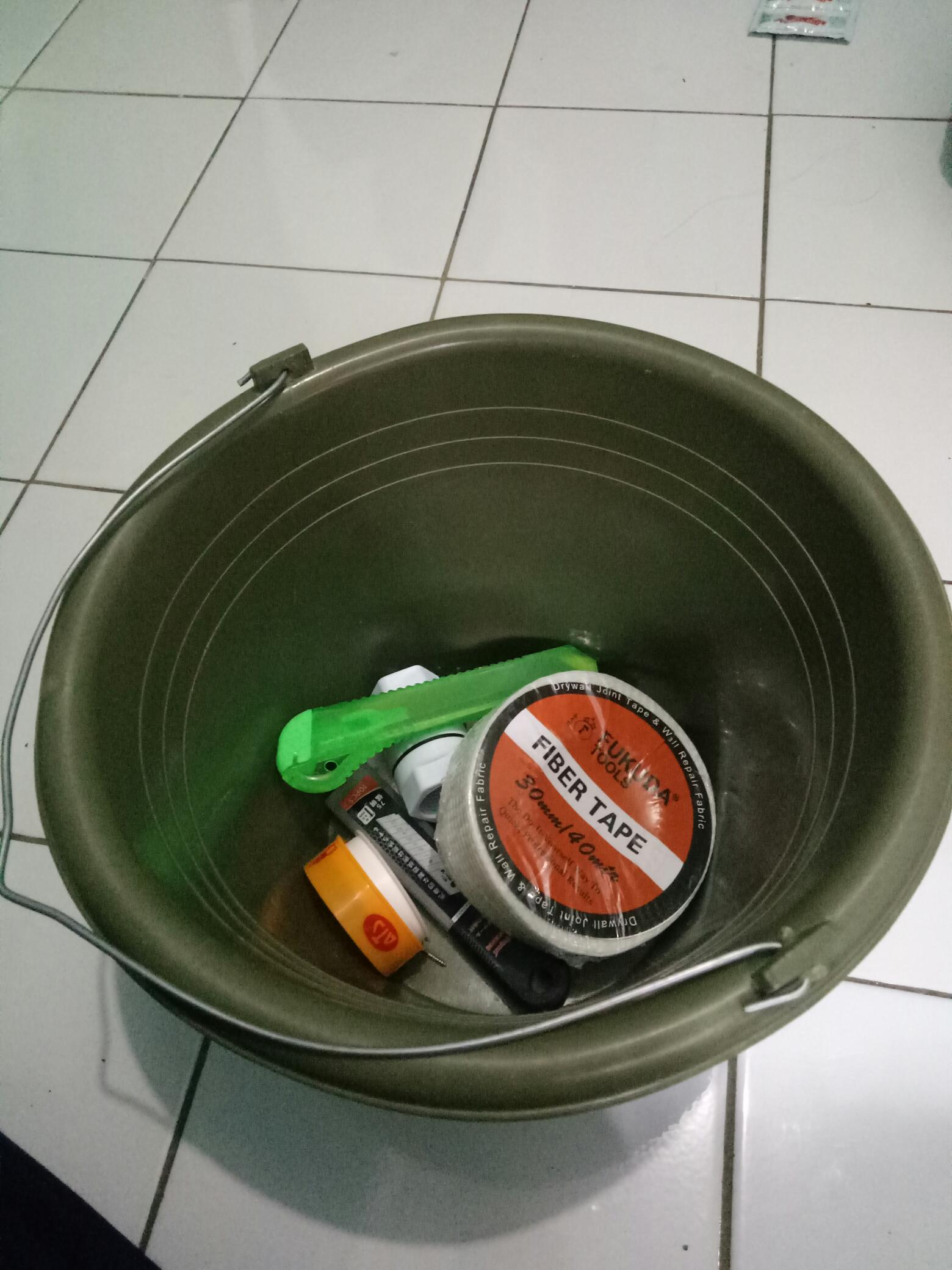 Ember Plastik Hijau | Ember Cor Anti Pecah | Ember Bangunan Kecil Mgj