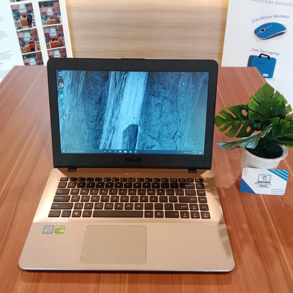 Asus Intel Core i7 8GB SSD 256GB NVIDIA Second Bekas