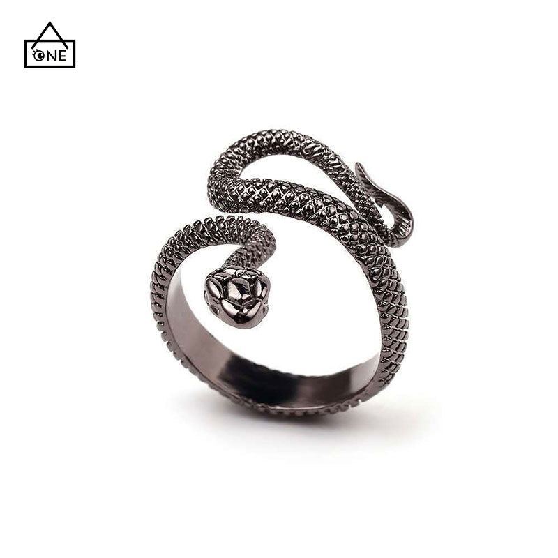 COD❤Cincin Unisex Desain Ular Punk Cincin Multilayer Keren yang Dapat Disesuaikan Hadiah A one