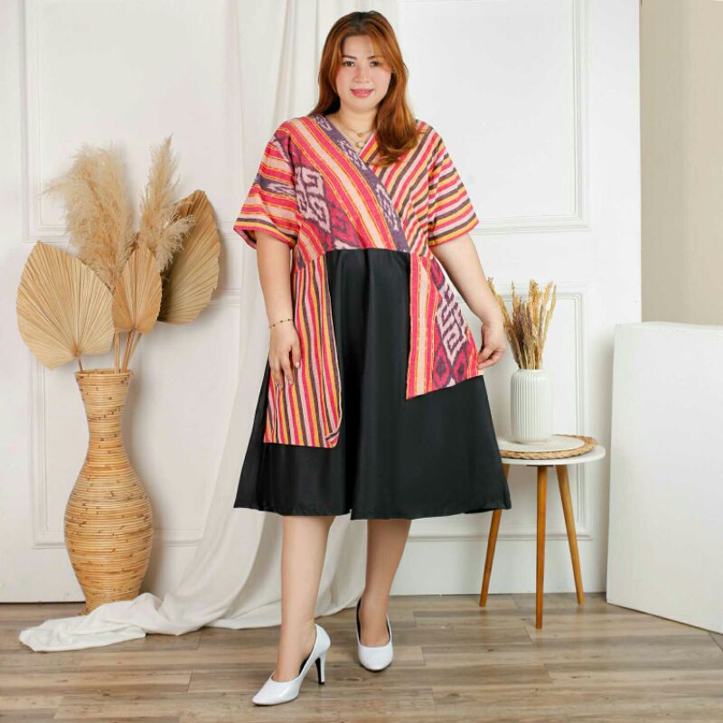 Dress Tenun Asimetris Bigsize