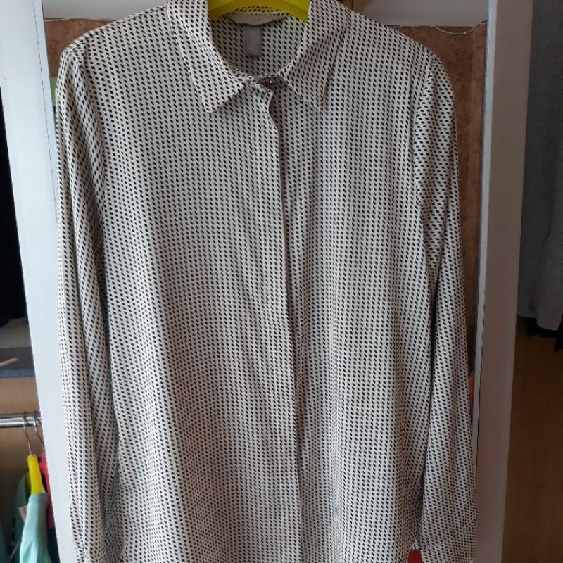 KEMEJA HnM SATIN SILK