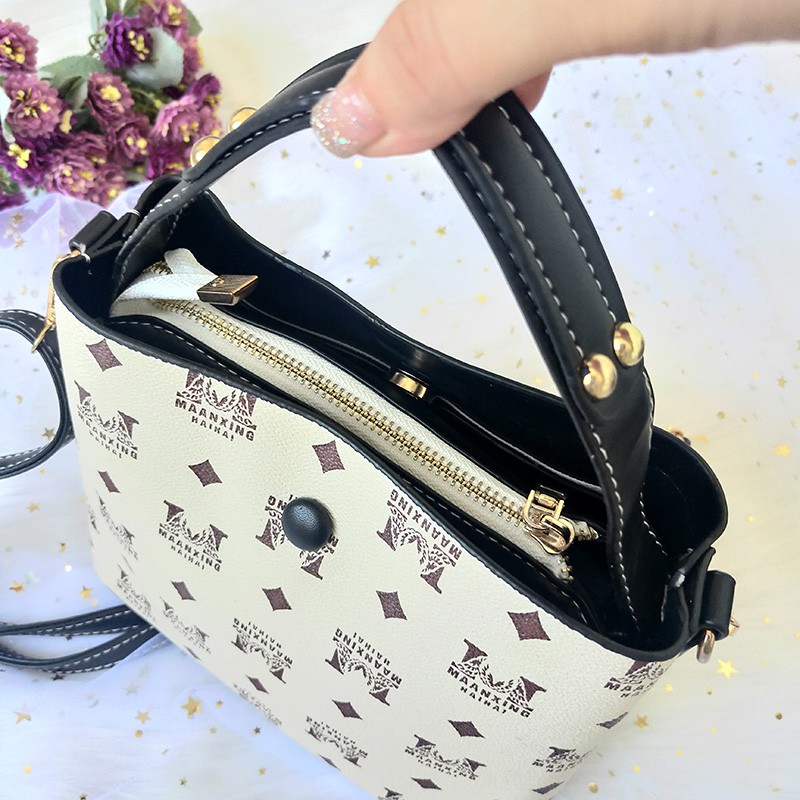 tas wanita cewek selempang handbag bahan kulit sintetis  tas lucu  murah surabaya