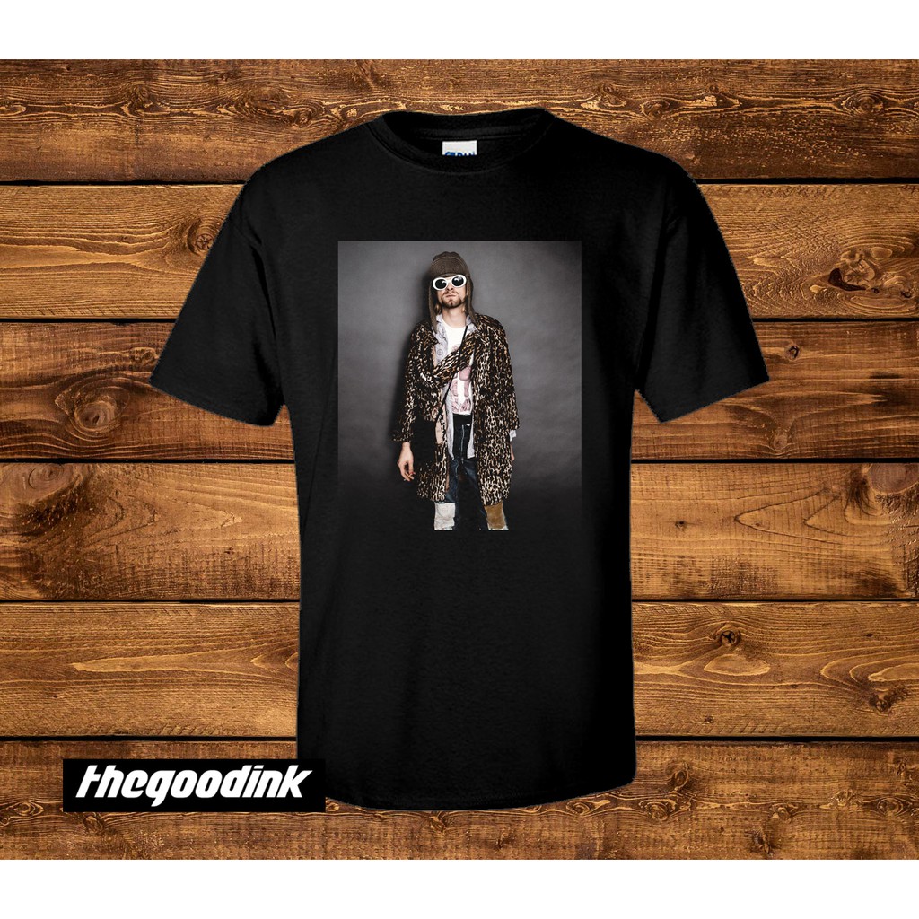 Kaos Nirvana - Kurt Cobain Photo Hitam - Original Gildan T-shirt
