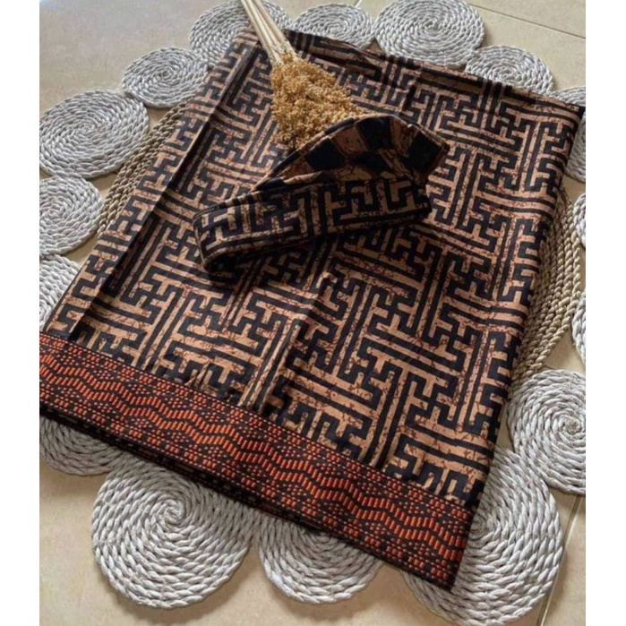 Saput set udeng batik