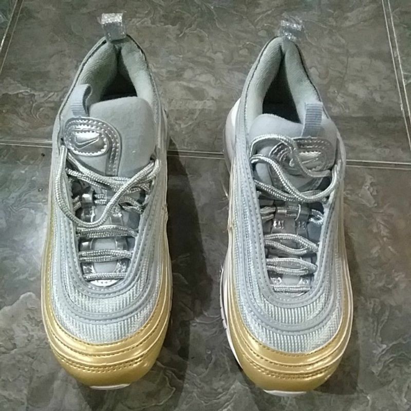 nike air max 97 silver gold