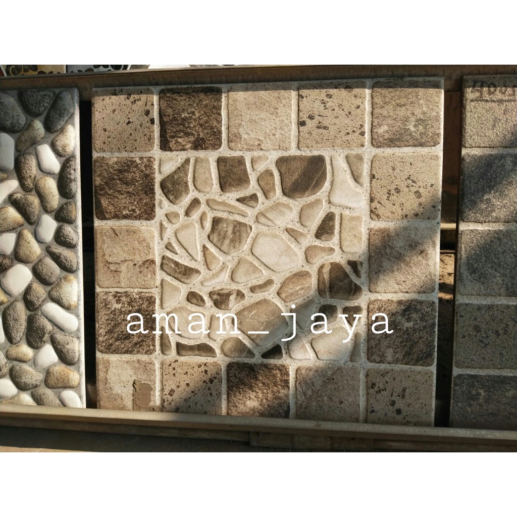 KERAMIK LANTAI KASAR // KERAMIK KITA 40X40 ROCKSTONE