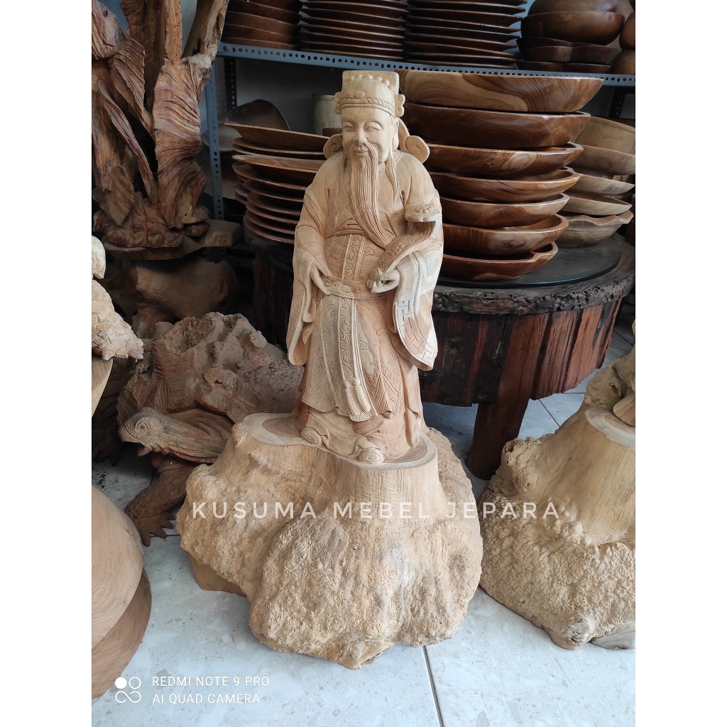 Patung Relief Biksu Budha Akar Kayu Jati Tua Erosi No 2 - Tinggi 125cm