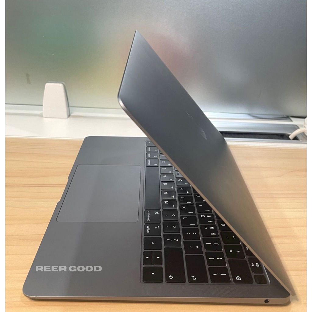 Macbook Air Retina 2018 13'3 INCH - INTEL CORE i5 1.6 GHz Resolusi 2K BERKUALITAS &amp; MURAH!!!