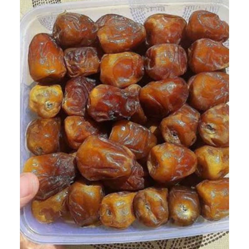 

KURMA SUKARI MANIS TEBAL DAN LEGIT 1kg