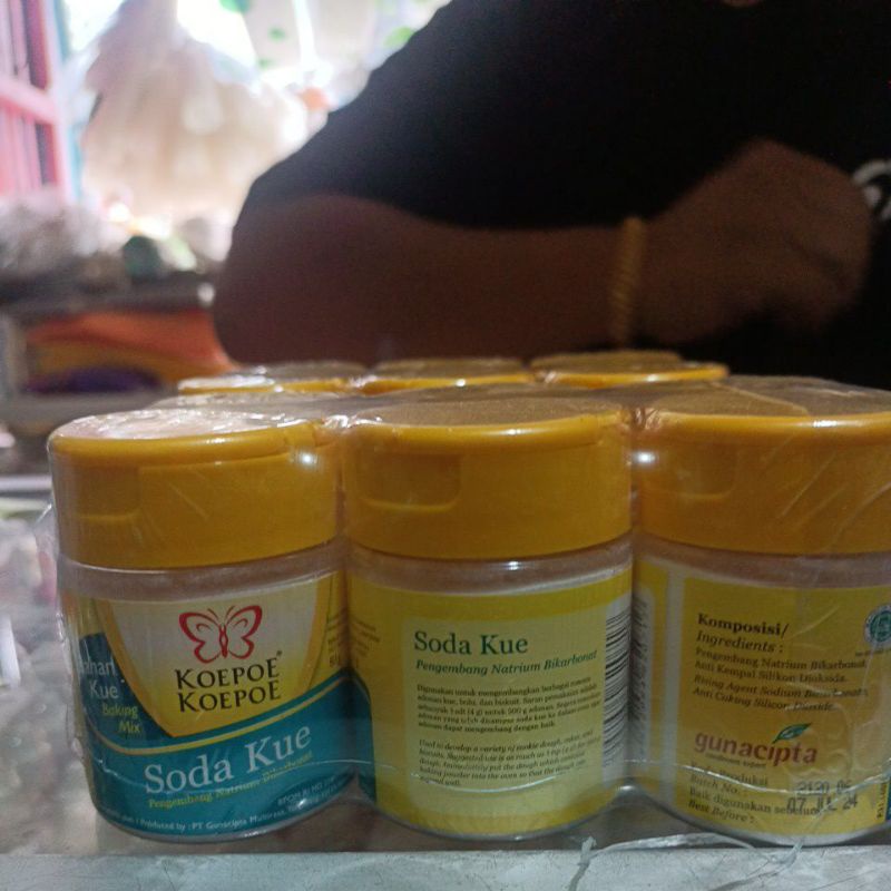 

SODA KUE KOEPOE-KOEPOE