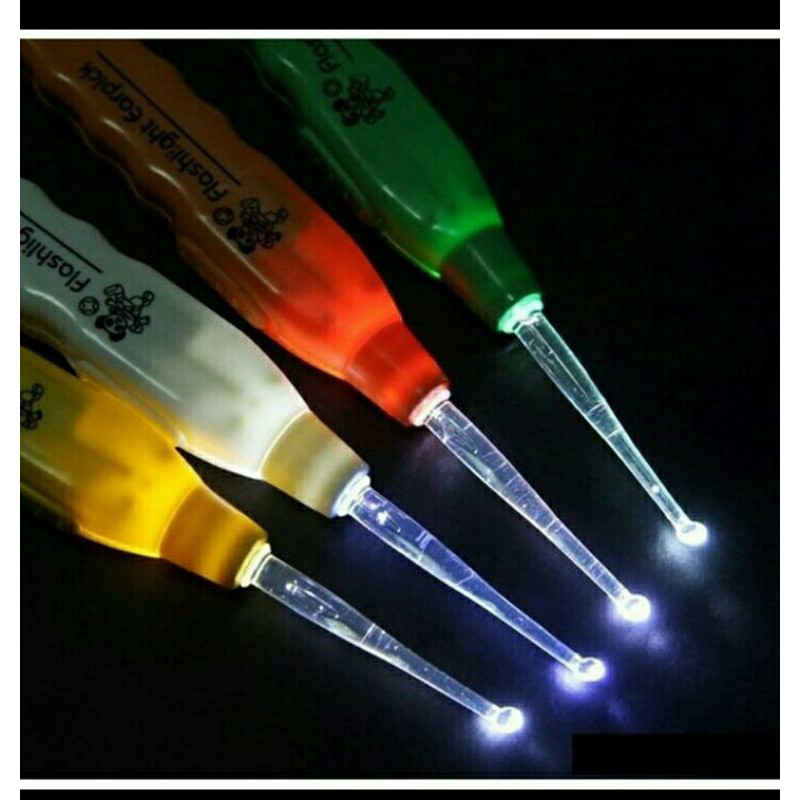 Pembersih telinga dengan lampu Korek kuping lampu flashlight earpick.