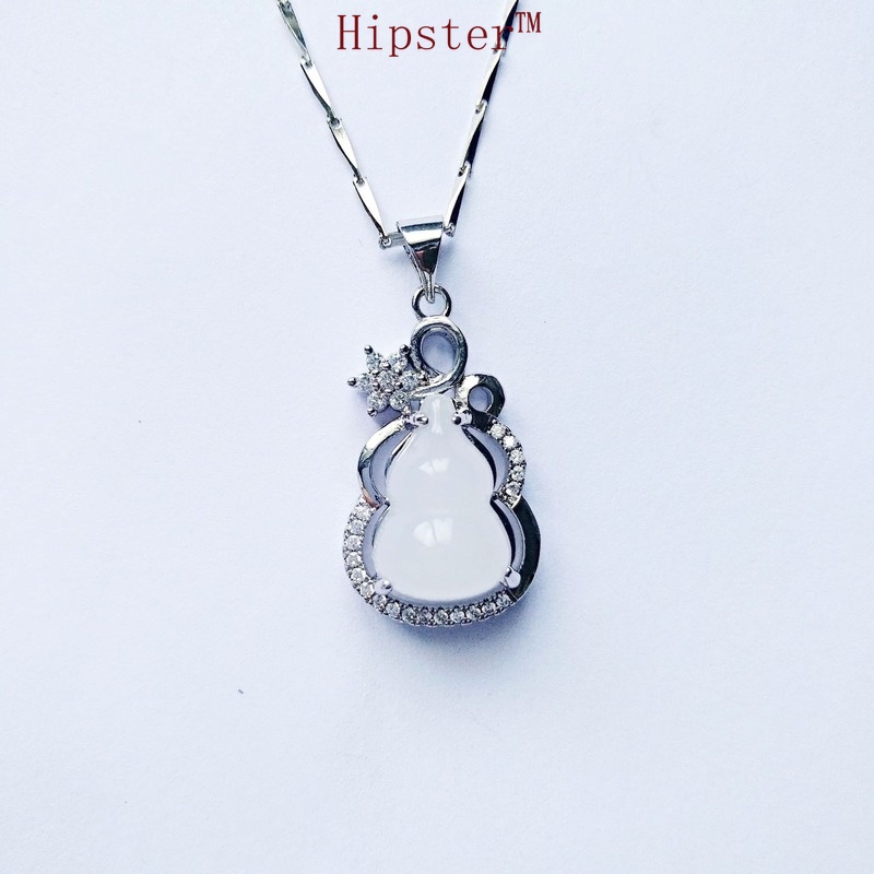 Light Luxury Ethnic Style Gourd White Gem Pendant Platinum Diamond Clavicle Chain