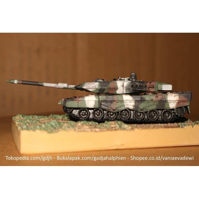 Diecast Kapal Perang - Diecast Mobil Perang - Miniatur Tank Wtm 1/144 - Leopard 2 A6 - World Tank