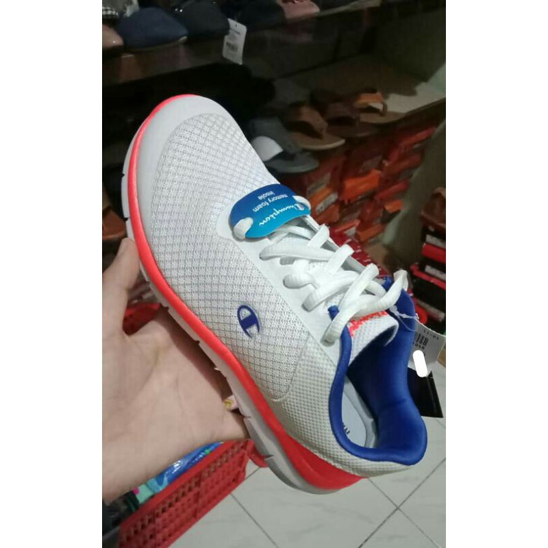 Sepatu Champion anak sz 35