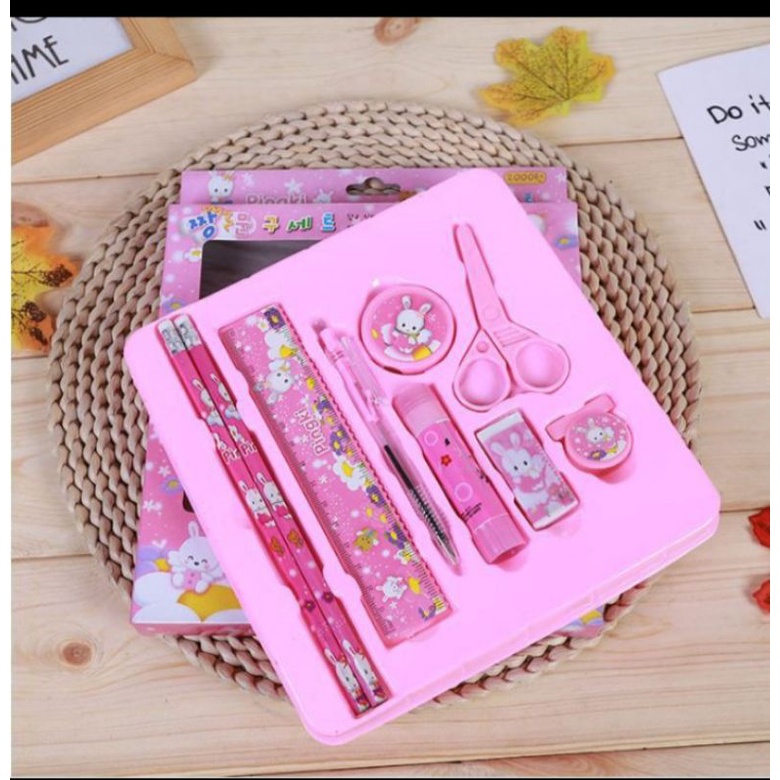 

Stationery Set 8 in 1