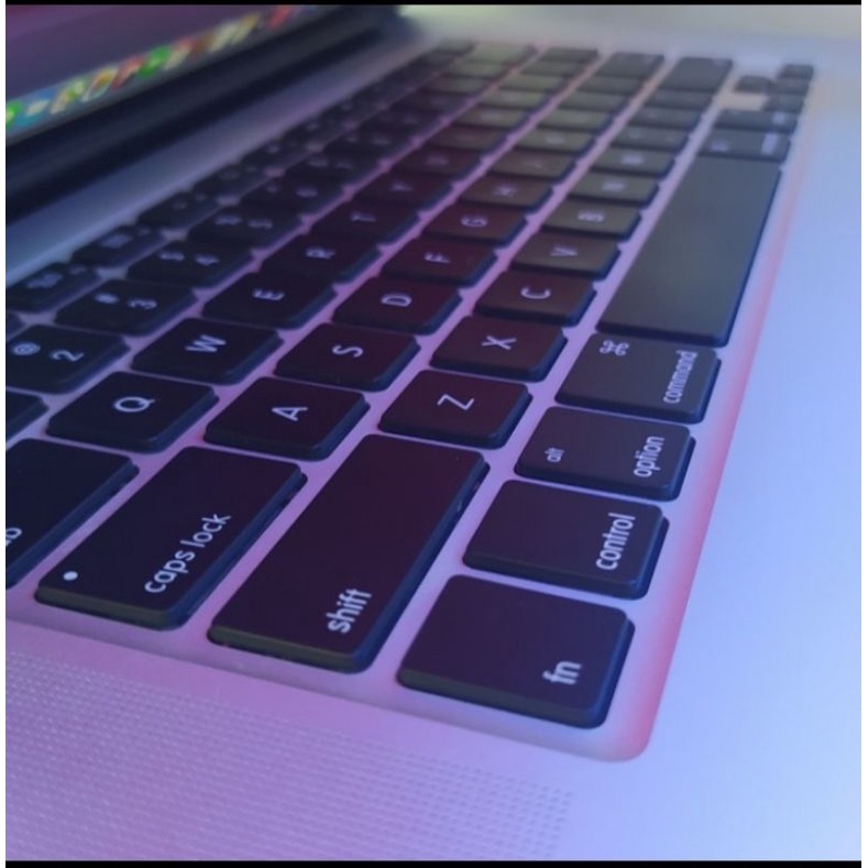 APPLE MACBOOK PRO RETINA / CORE i7 / RAM 16gb / SSD 512gb / THN 2015 / 15inch / second