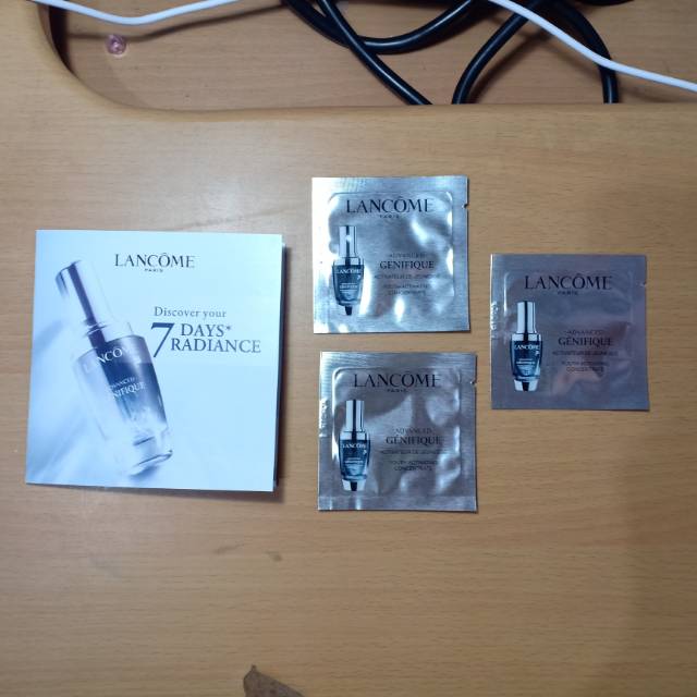 [SAMPLE] Lancome Advanced Genifique Serum