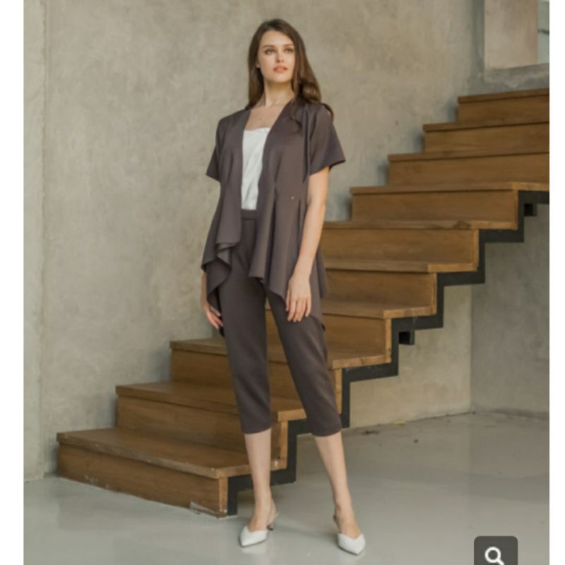 PRELOVED Maven Carol Lennox set in Smoke Grey