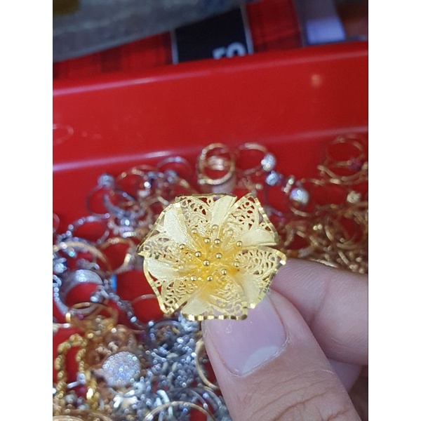 cincin kembang kendari emas serut