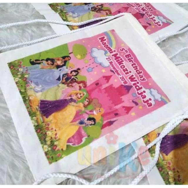 

Tas goodie bag ulang tahun / tas ultah desain bebas foto , tulisan dll