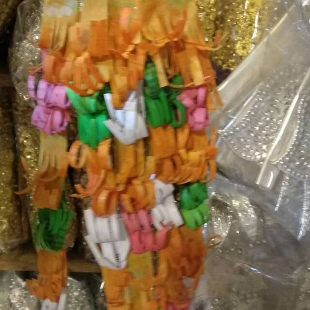 Bunga rampai penari/pengantin palembang