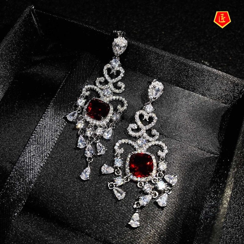 [Ready Stock]Retro Luxury Ruby Full-Jeweled Stud Earrings