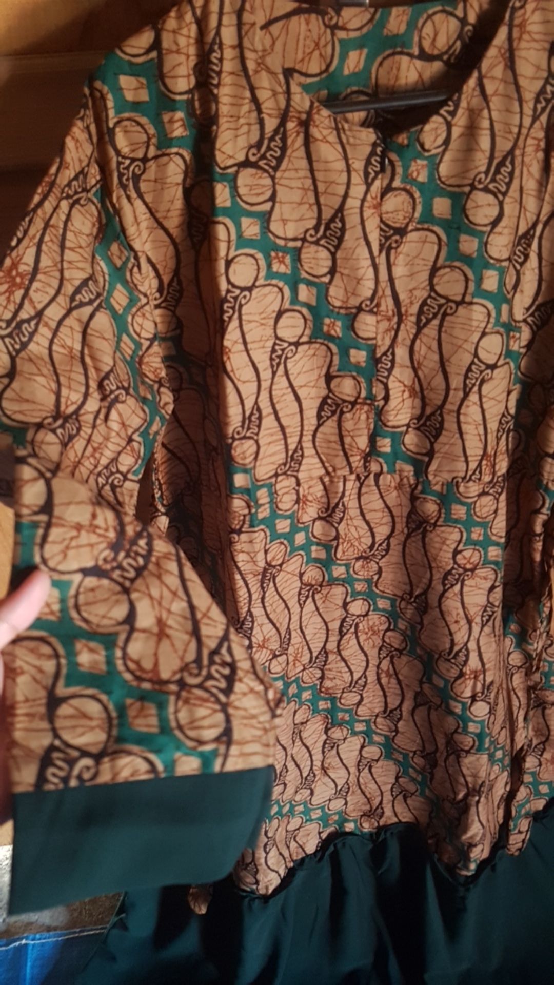 Gamis Batik Kombinasi Batik Manggar Kenongo Ukel Sogan Batik Modern