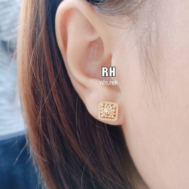 Anting gold,awet,tahan lama,tidak berkarat