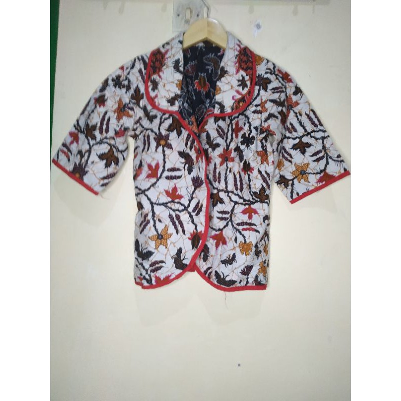 Blazer Batik Wanita Bolak Balik 2 warna Preloved