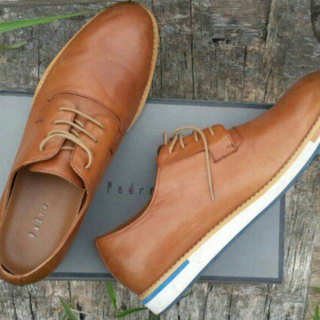 (Preloved) Pedro Shoes, size 45