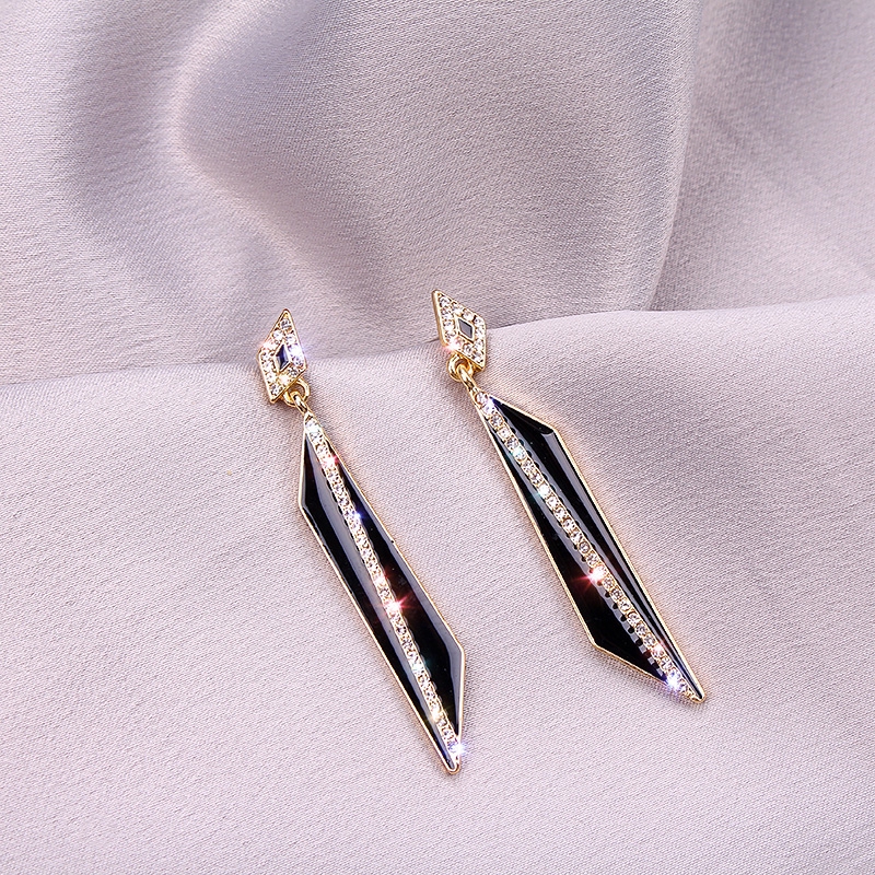 COD Hotel Deluna Anting S925 Silver Korea Geometry Black Irregular Earrings