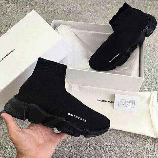 Sepatu Balenciaga Speed Mid Full Black Sneakers