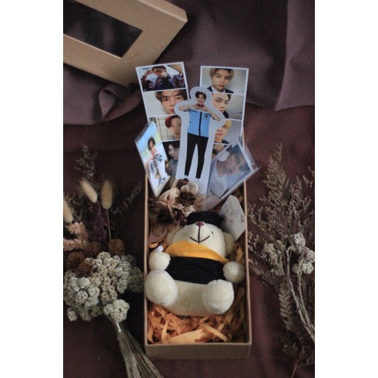 

Hampers Gift Box KPopType Aquamarine