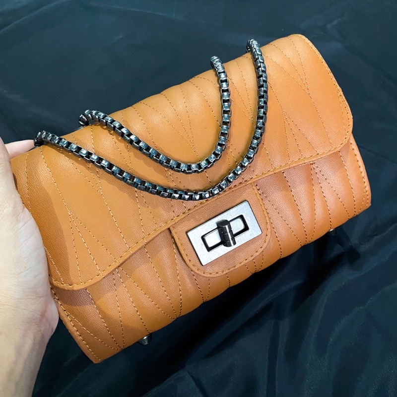 [VLR BAG]HAMPERS TAS SALEMPANG CEWEK/KADO ULANG TAHUN/GIFT BOX CEWEK/HAMPERS LEBARAN/HAMPERS RAMADAN/HADIAH ULANG TAHUN/KADO PACAR/KADO VALENTINE/KADO ANNIVERSARY/KADO WISUDA/KADO WEDDING/KADO TAS CEWEKDAN JILBAB