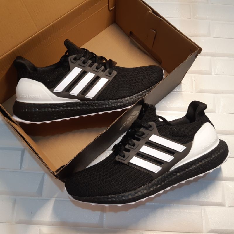 Sepatu Adidas Ultra Boost 4.0 ORCA Black White