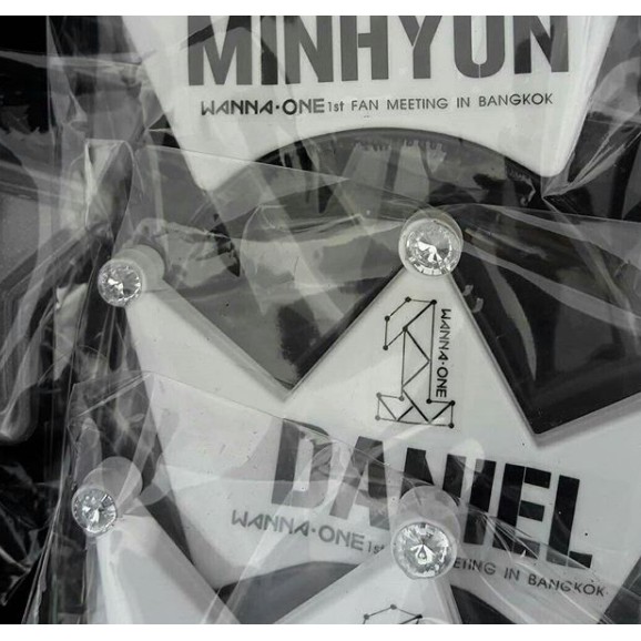 

wanna one stuff
