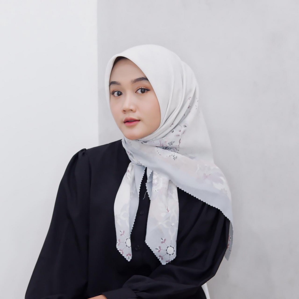 Square Motif Maira Part 1-M 3