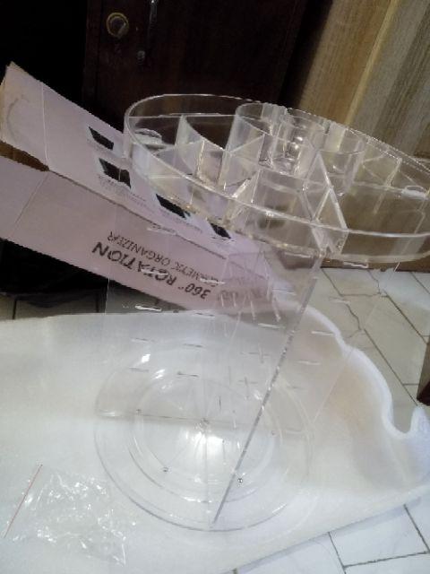 Kan Rak Kosmetik Akrilik Putar 360 Derajat Desktop Storage Rotate