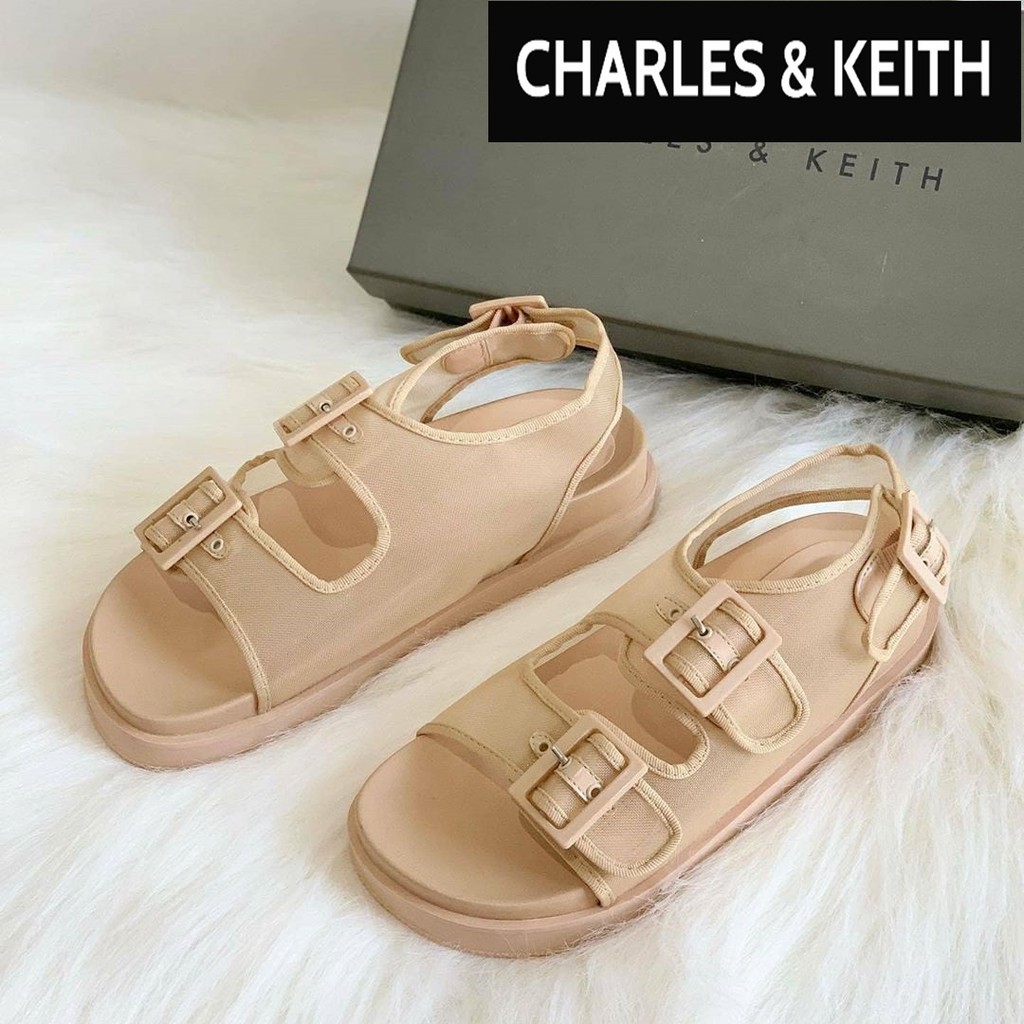 รายการ 95+ ภาพ กระเป๋าสะพายข้างผู้หญิง แบรนด์ Charles & Keith อัปเดต
