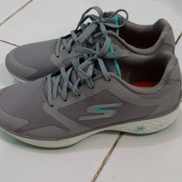 Sepatu Golf Skecher nomor 36 (Bekas / Second)