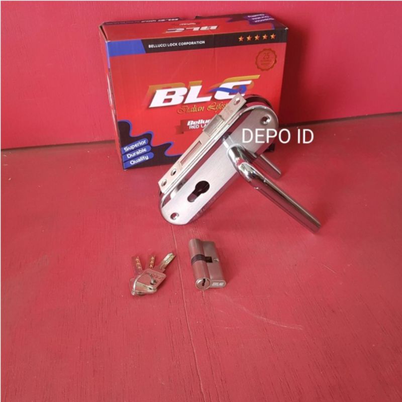 BELLUCI KUNCI PINTU KECIL TAKENRED NP