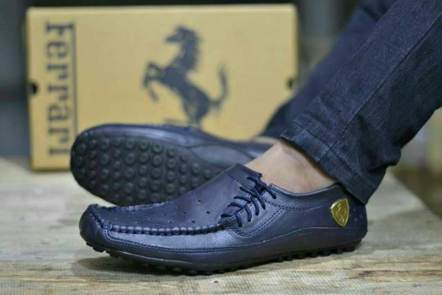 sepatu kerja pria santai kantor casual