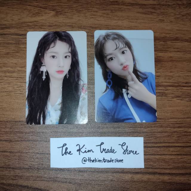 IZ*ONE (IZONE) HEART*IZ (HEARTIZ) Photocard Hyewon & Yujin