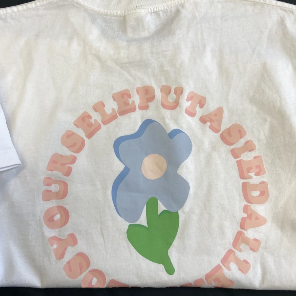 kaos atasan wanita floret biru / baju oversize korean style terbaru / baju oversize kekinian / baju kaos wanita lengan pendek bergaya（realpict）