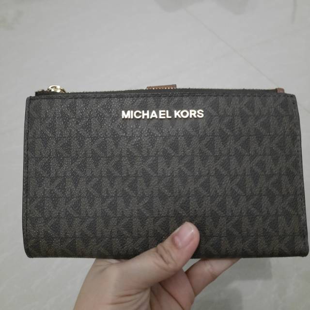 Preloved Bekas Dompet Wrislet Clutch Michael Kors MK Original