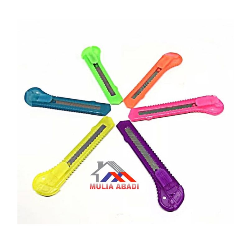 

CUTTER PAPAN BESAR BIASA WARNA WARNI