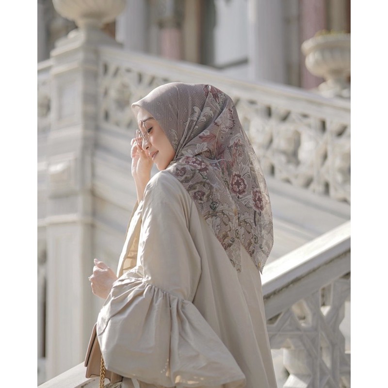 buttonscarves the royale series khaki