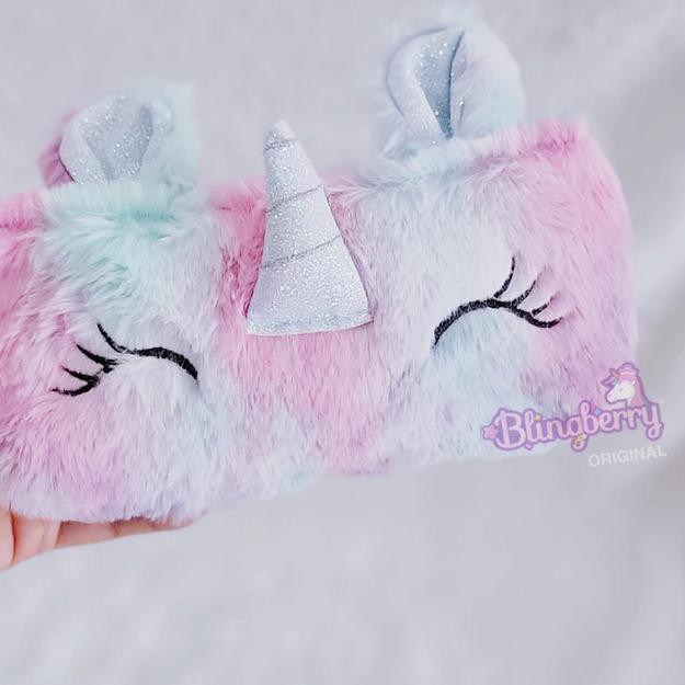 

♫ Tempat Pensil Anak Unicorn Rainbow Bulu - Ungu ➼