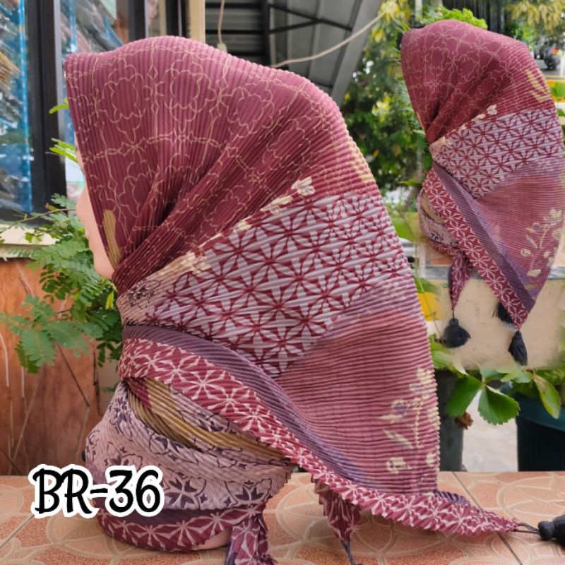 SEGIEMPAT PLISKET MOTIF JAMBUL BRANDED / JILBAB SEGIEMPAT PLISKET / SEGIEMPAT PLISKET / SEGIEMPAT VOAL / JILBAB JAMBUL-BR-36