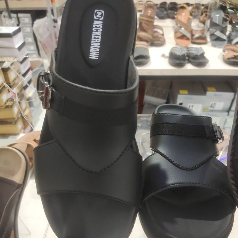 SANDAL PRIA MERK NECKERMAN